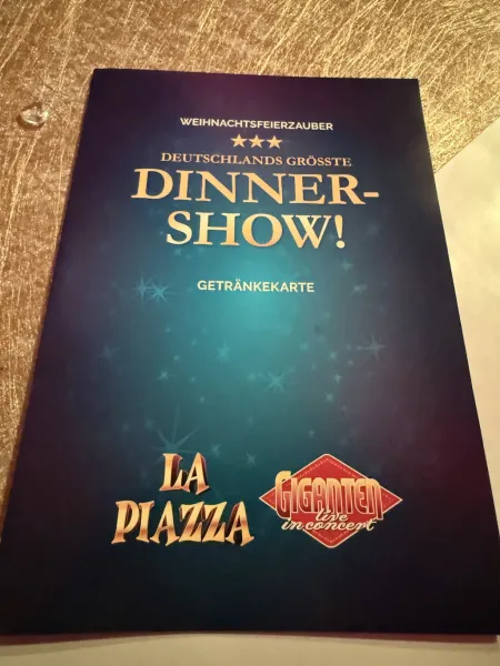 Weihnachtsfeierzauber auf der Horner Rennbahn – eine der größten Weihnachtsveranstaltungen Hamburgs